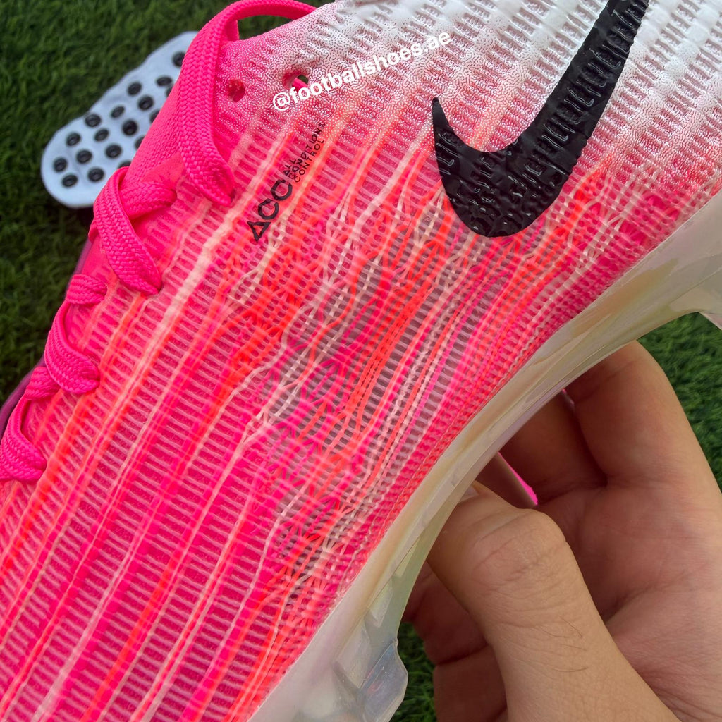 size 42 to 45 only Mercurial Superfly 11 Air Zoom Elite