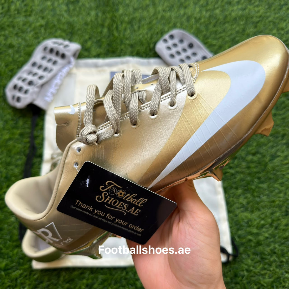 size 40 to 45 Cr7 GOLDEN BOOT