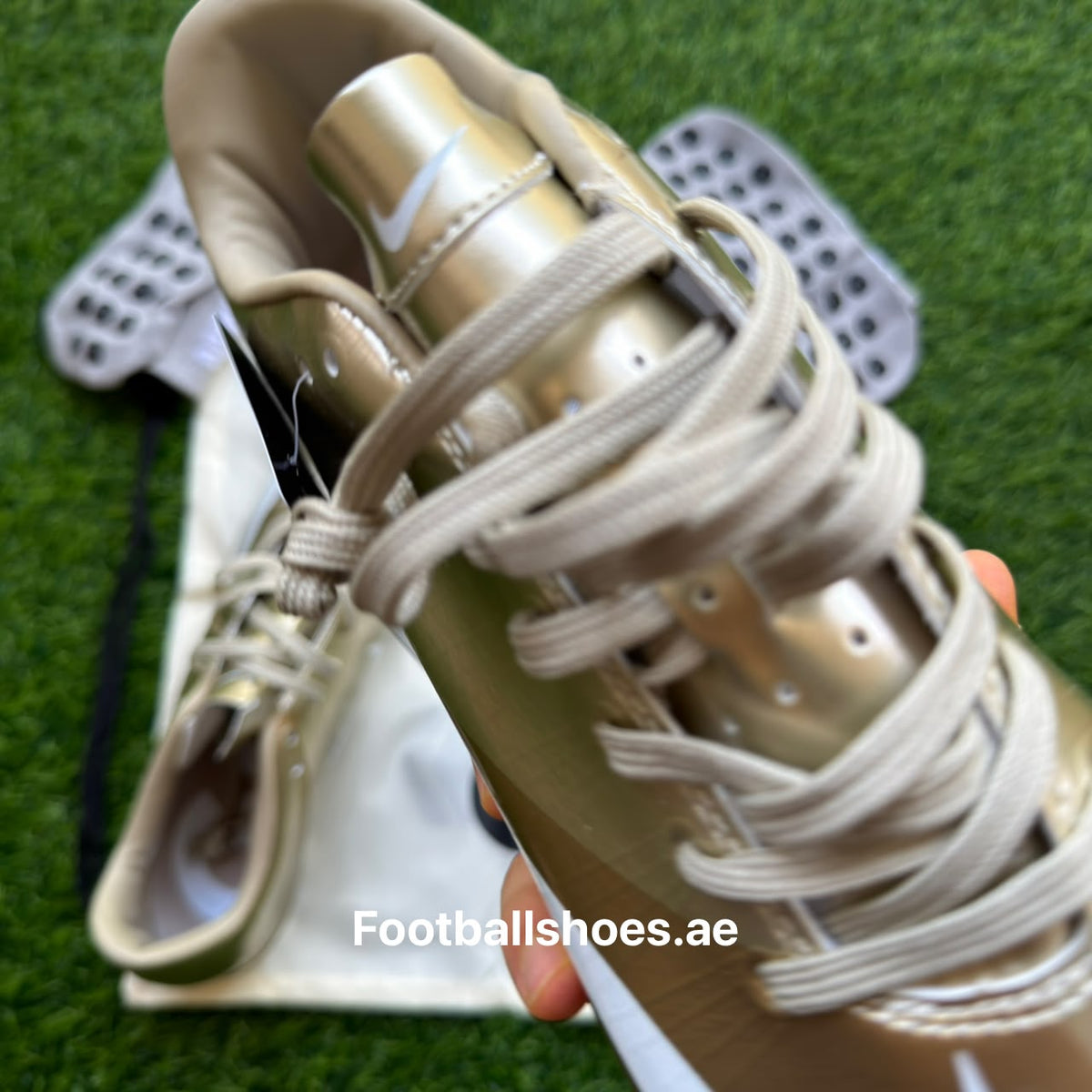 size 40 to 45 Cr7 GOLDEN BOOT