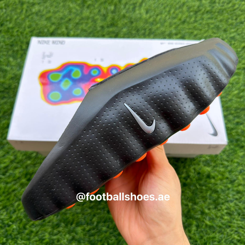 Size 45 only Nike minds 001 black