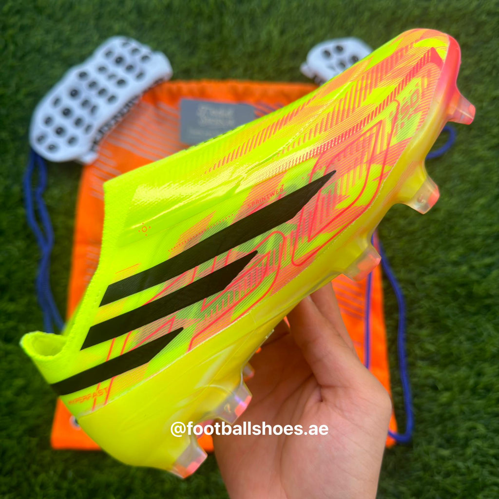 size 37, 45 F50 HYPERFAST ELITE Laceless FG