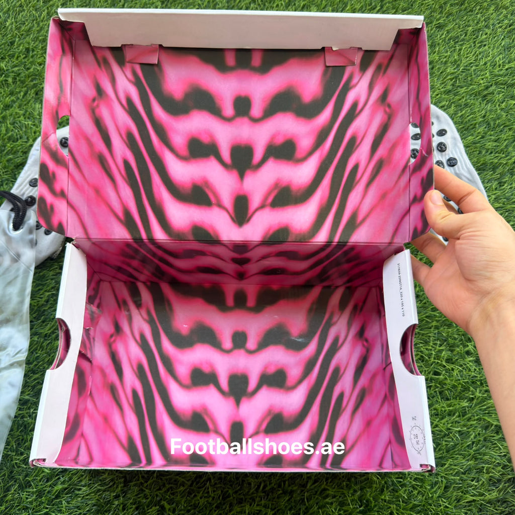 Quality+++ AG STUDS size 39 to 45 superfly 11 pink