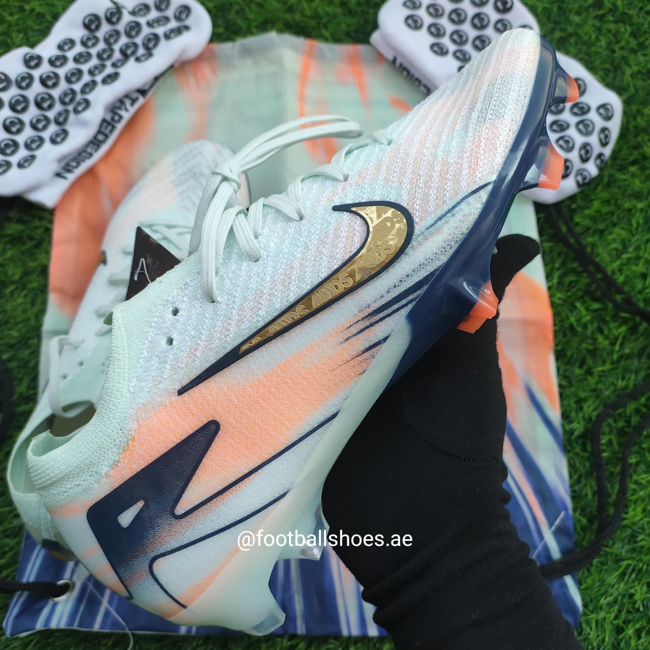 SOLD OUT!! Whatsapp for custom orders CR7 Nike Vapor 16 Elite Mercurial Dream Speed FG