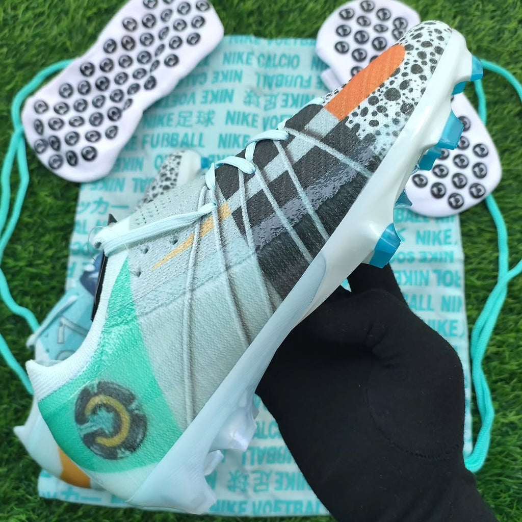 size 40 CR7 Pack Firm Ground FG Football Boot